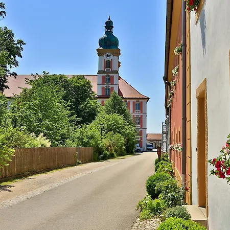 Kloster-gasthof Speinshart Hotel